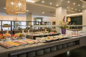 Aqua Hotel Bertran Park