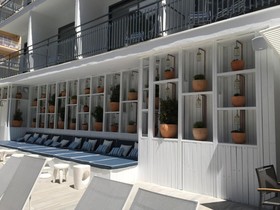 Hotel Delamar