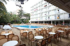 Don Juan Resort Affiliated by FERGUS