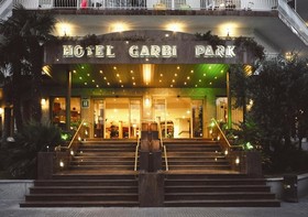 Hotel Garbí Park
