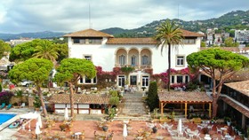 Hotel Roger De Flor By Seleqtta