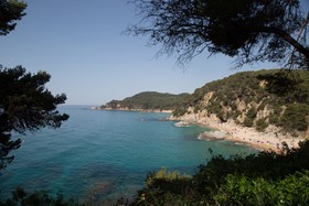 L'Azure Hotel