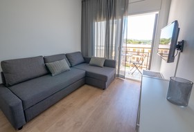 AR Melrose Place Apartments