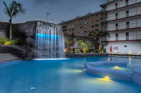 Hotel Papi Blau