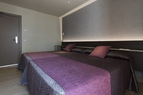 Hotel Papi Blau