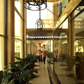 Luna Park Yoga & Spa Hotel