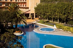 Luna Park Yoga & Spa Hotel