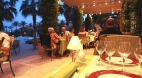 Clipper Hotel & Villas