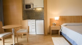 Clipper Hotel & Villas