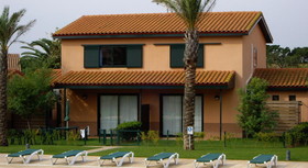 Clipper Hotel & Villas