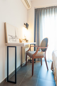 New Hotel Colón
