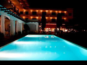 Hotel Trias