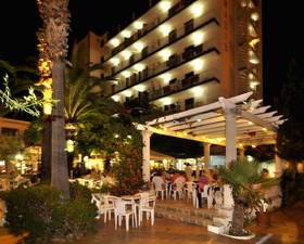 Royal Beach Apartments