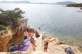Barcelona Costa Brava Beach Camp