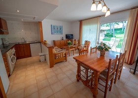 Aparthotel & Village Golf Beach