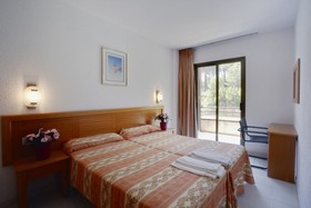 Aparthotel & Village Golf Beach
