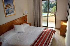 Aparthotel & Village Golf Beach