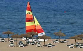 La Costa Beach & Golf Resort