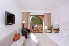 La Costa Beach & Golf Resort