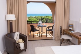 La Costa Beach & Golf Resort