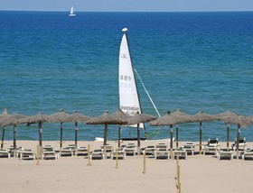 La Costa Beach & Golf Resort