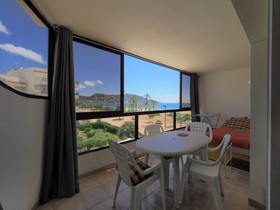 Apartaments Oasis by InmoSantos