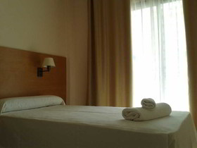 Bay Hotel