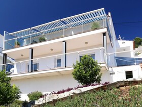 Global Immo 6020 Villa Martin