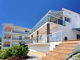 Global Immo 6020 Villa Martin