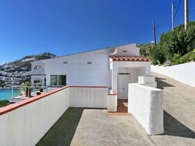 Global Immo 6020 Villa Martin