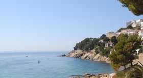 Montana Roses Costa Brava