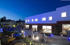 Vista Roses Mar - Villas Batik