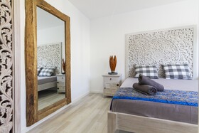 Vista Roses Mar - Villas Batik