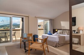 AQUA Hotel The Breeze & Spa