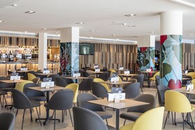 AQUA Hotel The Breeze & Spa