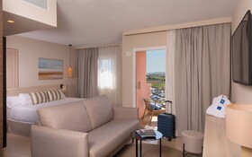 AQUA Hotel The Breeze & Spa