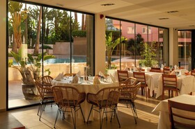 AQUA Hotel The Breeze & Spa