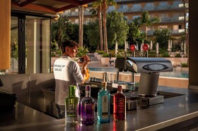 AQUA Hotel The Breeze & Spa