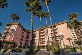 AQUA Hotel The Breeze & Spa