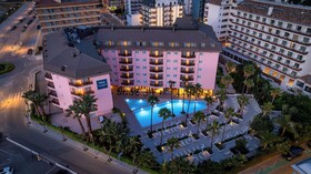 AQUA Hotel The Breeze & Spa