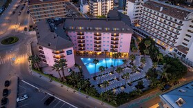 AQUA Hotel The Breeze & Spa