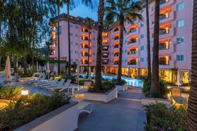 AQUA Hotel The Breeze & Spa
