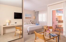 AQUA Hotel The Breeze & Spa