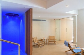 AQUA Hotel The Breeze & Spa