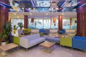 Caprici Beach Hotel & Spa