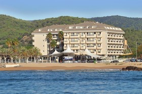 Caprici Beach Hotel & Spa