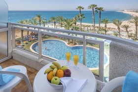 Caprici Beach Hotel & Spa