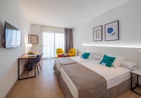 DWO Sirius by Checkin