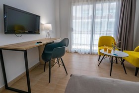 DWO Sirius by Checkin