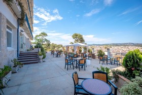 Hotel Montjoi by Brava Hoteles